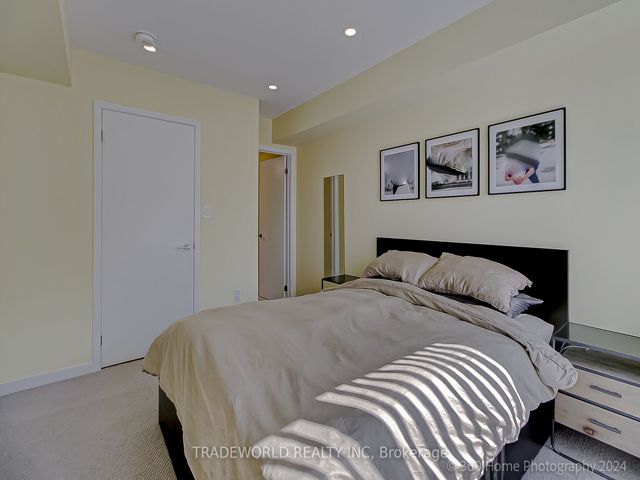 13 - 260 Twelfth St
