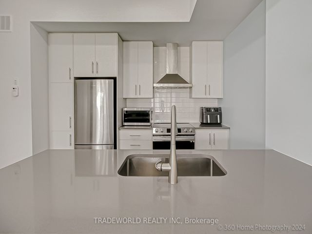 13 - 260 Twelfth St