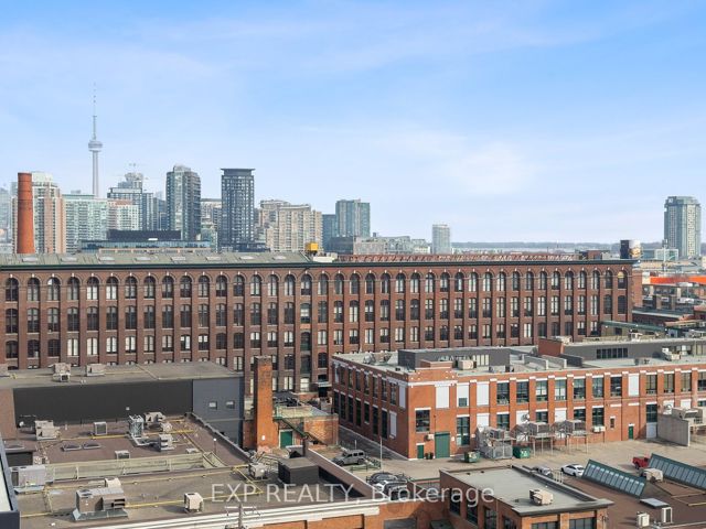 908 - 270 Dufferin St