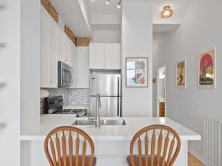 1121 - 1600 Keele St