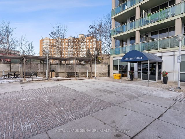 1121 - 1600 Keele St