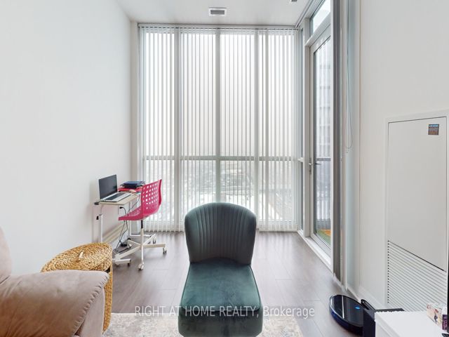 2803 - 9 Valhalla Inn Rd