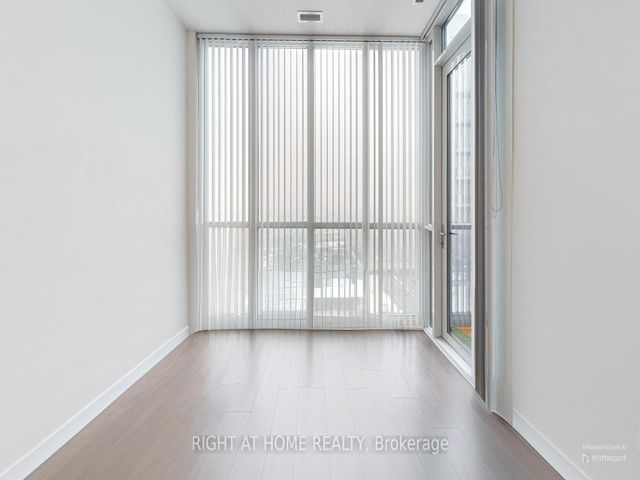 2803 - 9 Valhalla Inn Rd