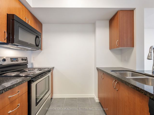 1715 - 60 Heintzman St