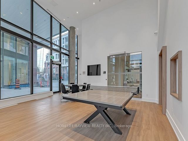 307 - 3100 Keele St