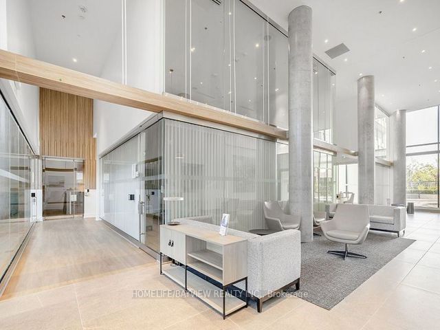 307 - 3100 Keele St