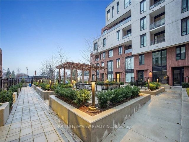 307 - 3100 Keele St