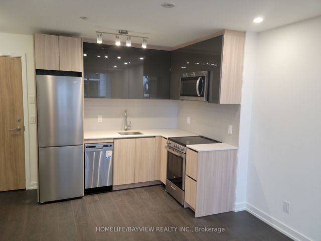 307 - 3100 Keele St