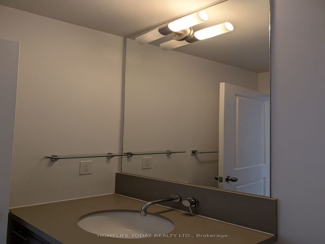 3108 - 33 Shore Breeze Dr
