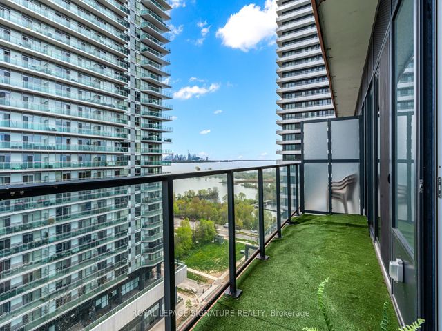 1214 - 30 Shore Breeze Dr
