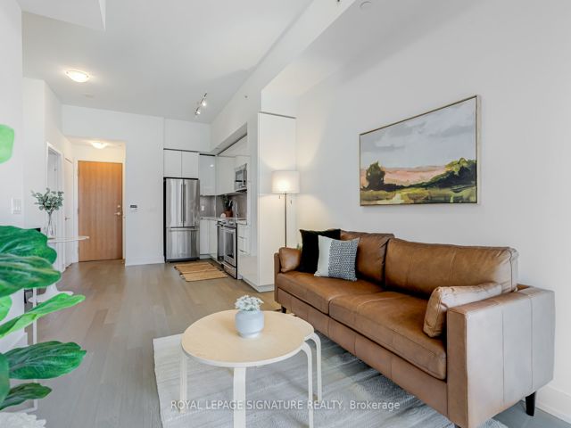 1214 - 30 Shore Breeze Dr