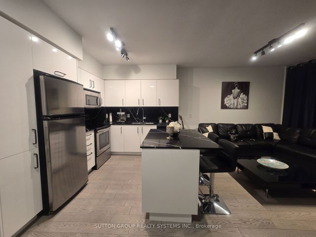 2603 - 2230 Lake Shore Blvd W
