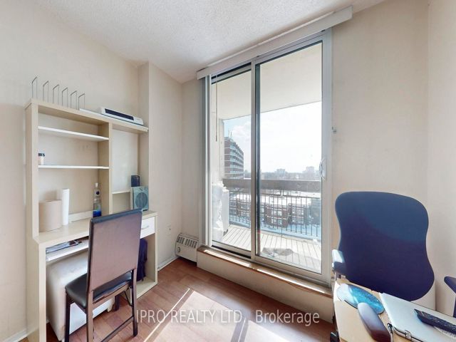 637 - 4645 Jane St
