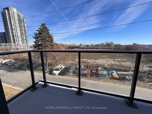 322 - 36 Zorra St
