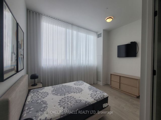 322 - 36 Zorra St