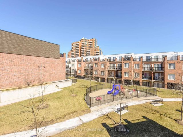 2045 - 3033 Finch Ave W