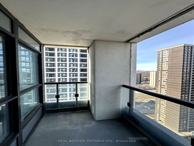 2302 - 7 Mabelle Ave