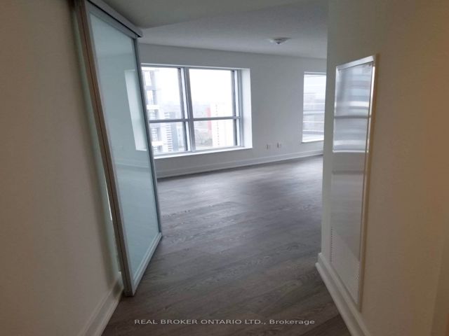 2302 - 7 Mabelle Ave