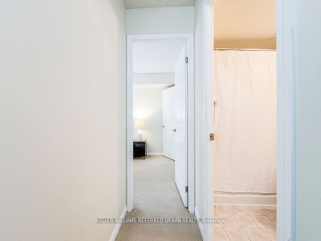 132 - 11 Foundry Ave N