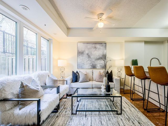 132 - 11 Foundry Ave N