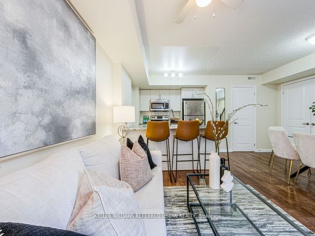 132 - 11 Foundry Ave N