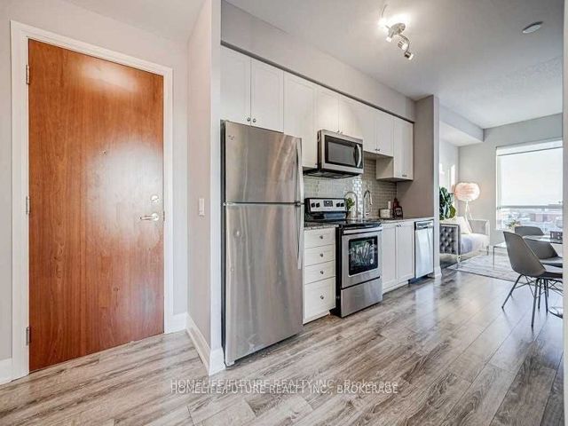 1109 - 2800 Keele St