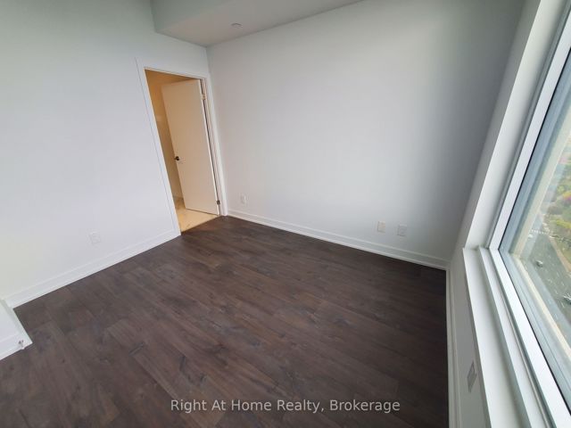 2707 - 1928 Lake Shore Blvd W