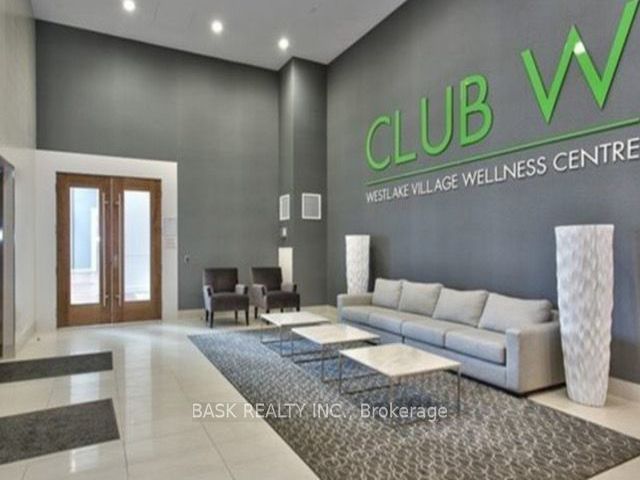 406 - 2220 Lake Shore Blvd W
