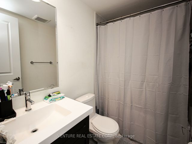 10 - 146 William Duncan Rd