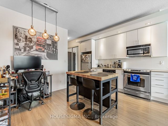 2834 - 165 Legion Rd N
