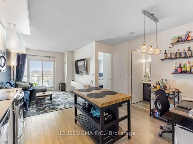 2834 - 165 Legion Rd N