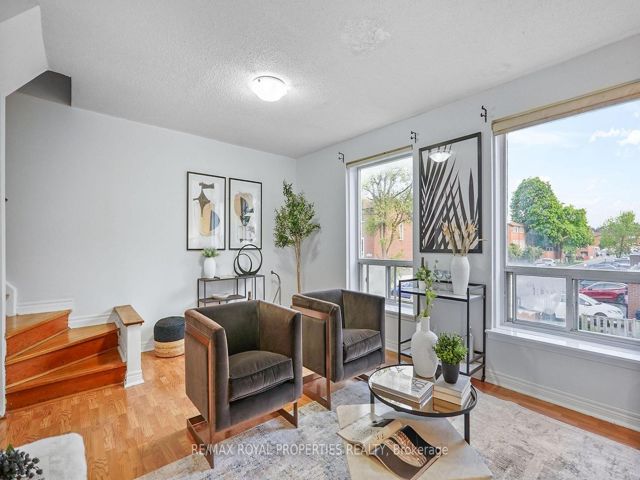 207 - 6442 Finch Ave W
