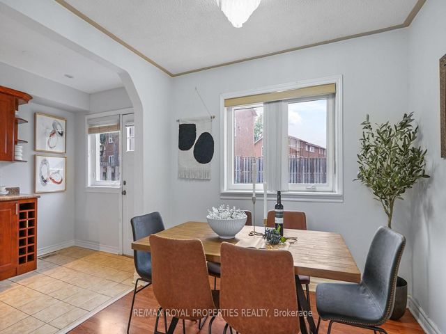 207 - 6442 Finch Ave W