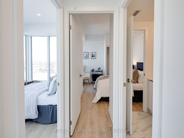Ph10 - 1100 Sheppard Ave W