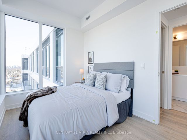 Ph10 - 1100 Sheppard Ave W