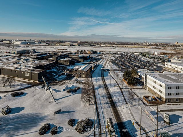 Ph10 - 1100 Sheppard Ave W