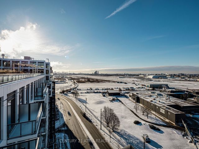 Ph10 - 1100 Sheppard Ave W