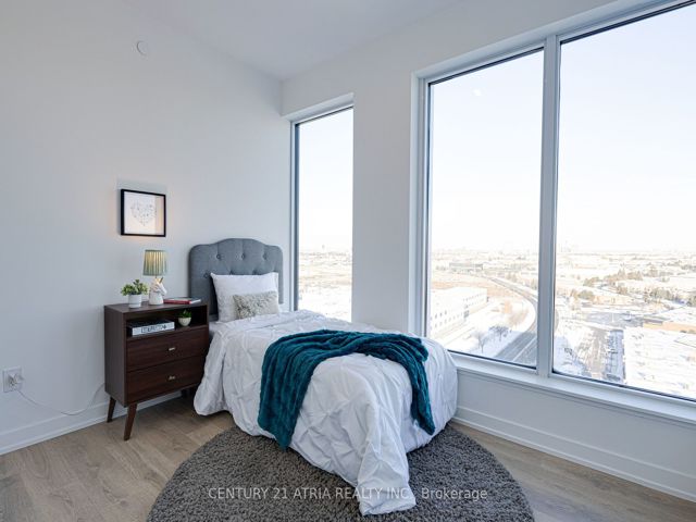 Ph10 - 1100 Sheppard Ave W