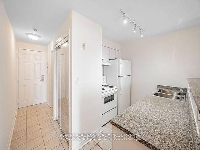 125 - 1401 Dupont St