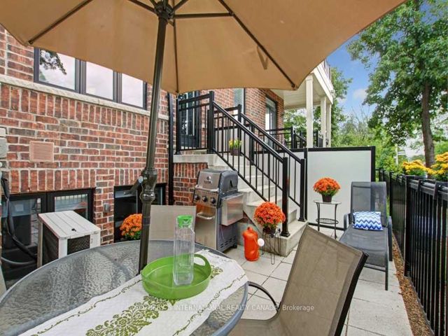 148 - 50 Carnation Ave