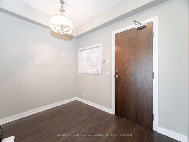 2103 - 2220 Lake Shore Blvd W