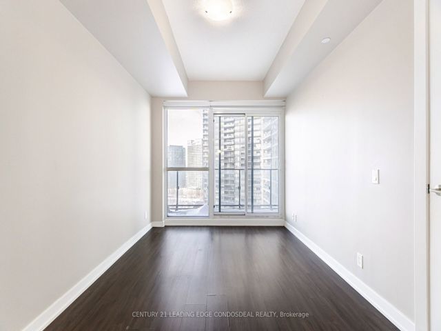 2103 - 2220 Lake Shore Blvd W