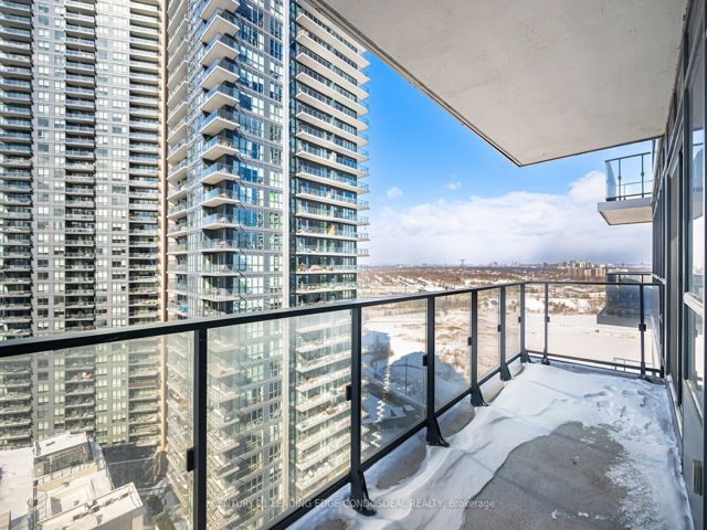 2103 - 2220 Lake Shore Blvd W