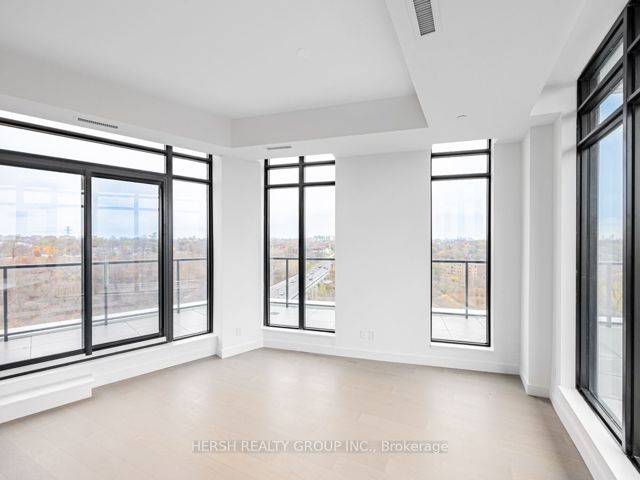 808 - 160 Kingsway Cres