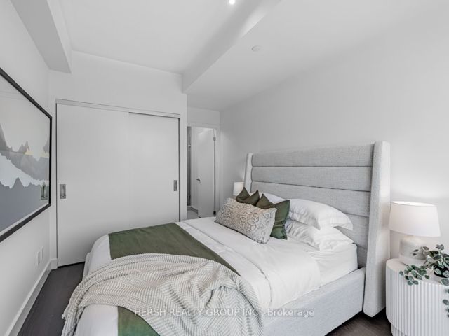 310 - 160 Kingsway Cres