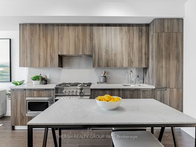 310 - 160 Kingsway Cres
