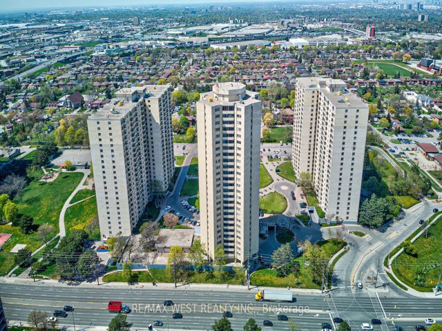 209 - 340 Dixon Rd