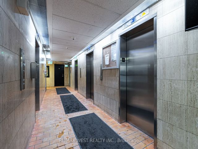 209 - 340 Dixon Rd