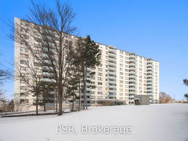 1016 - 1442 Lawrence Ave W