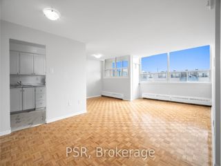 PH07 - 1442 Lawrence Ave W